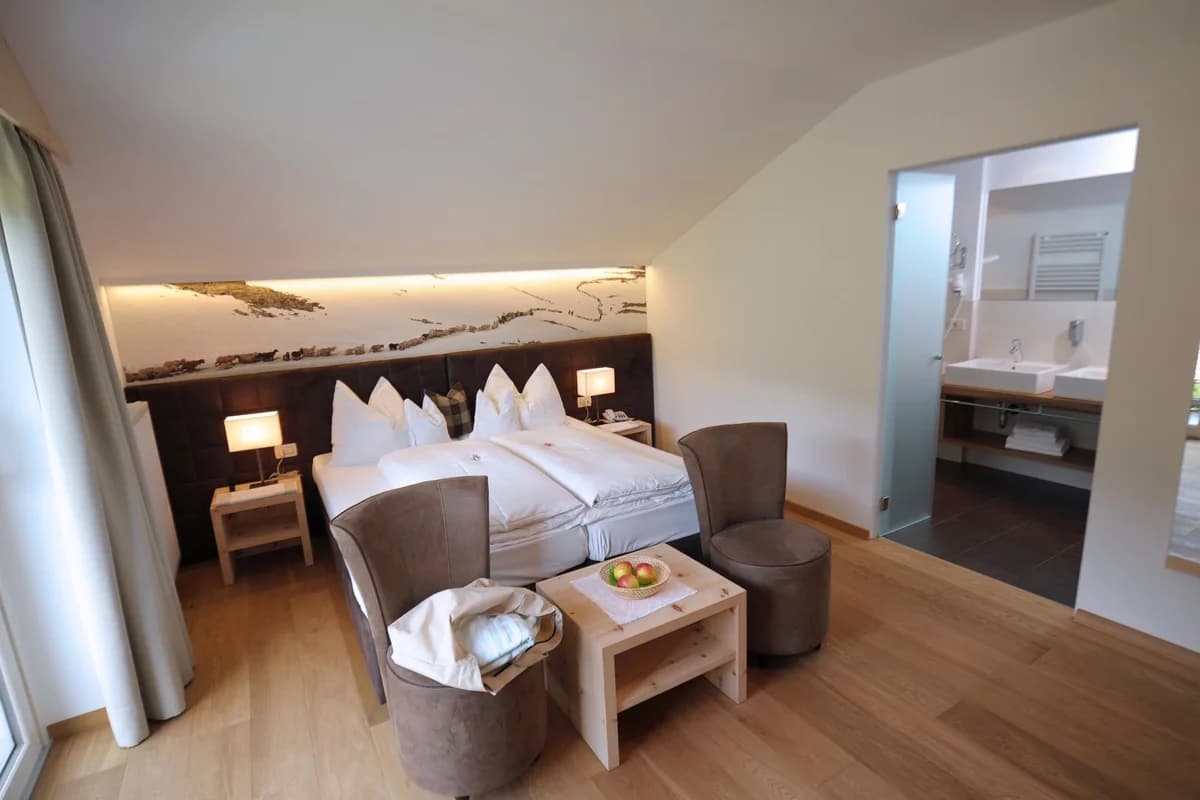 Doppelzimmer Zirm+ 9